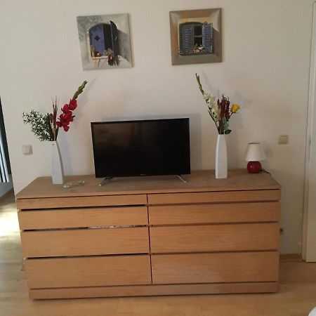 1-Zimmer-Apartment Mitten Im Friedrichshain ベルリン エクステリア 写真