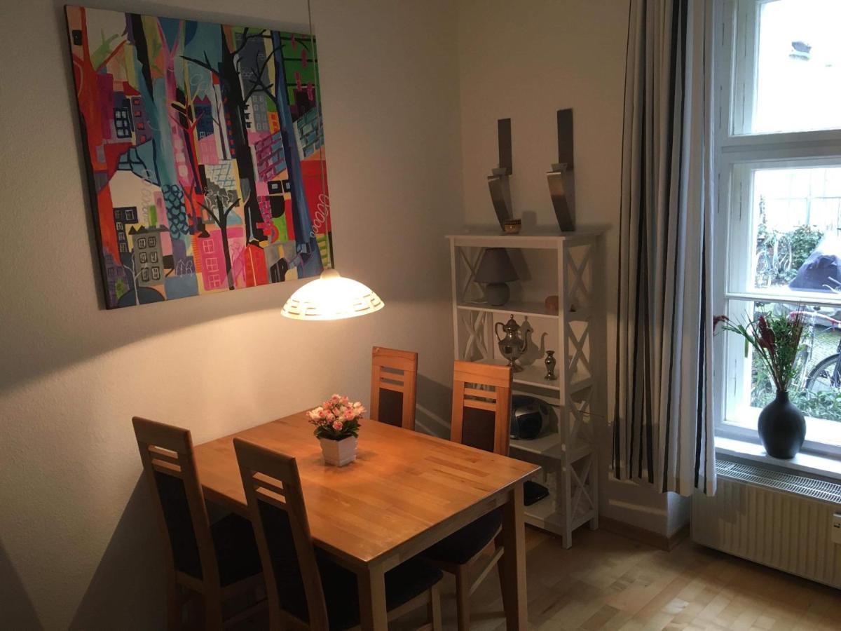 1-Zimmer-Apartment Mitten Im Friedrichshain ベルリン エクステリア 写真