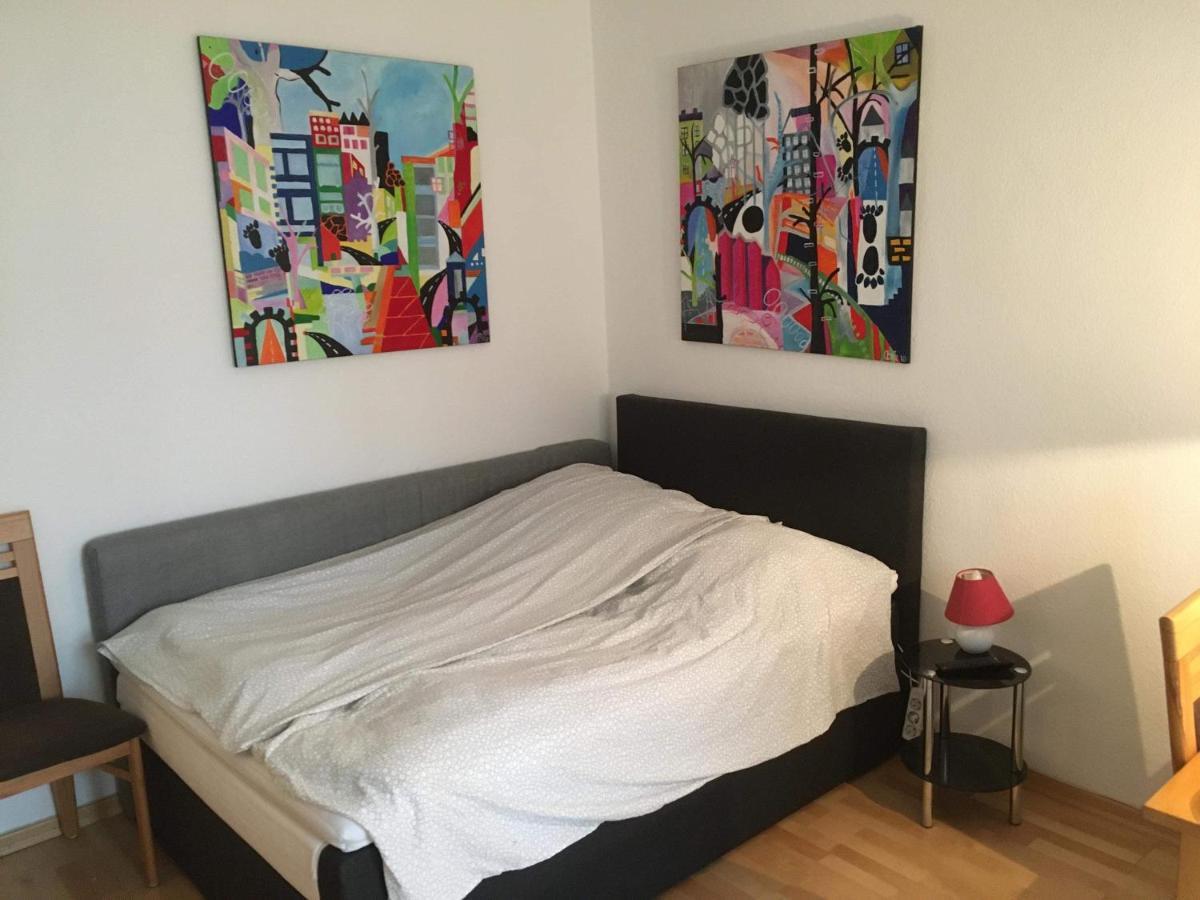 1-Zimmer-Apartment Mitten Im Friedrichshain ベルリン エクステリア 写真